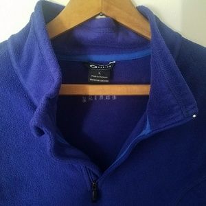 Oakley Fleece